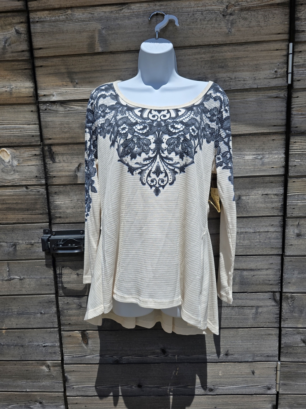 Women’s Cream Long-Sleeve Top with Blue Lace Motif